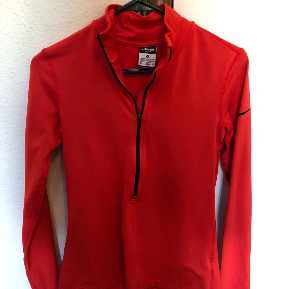 Nike Pullover
